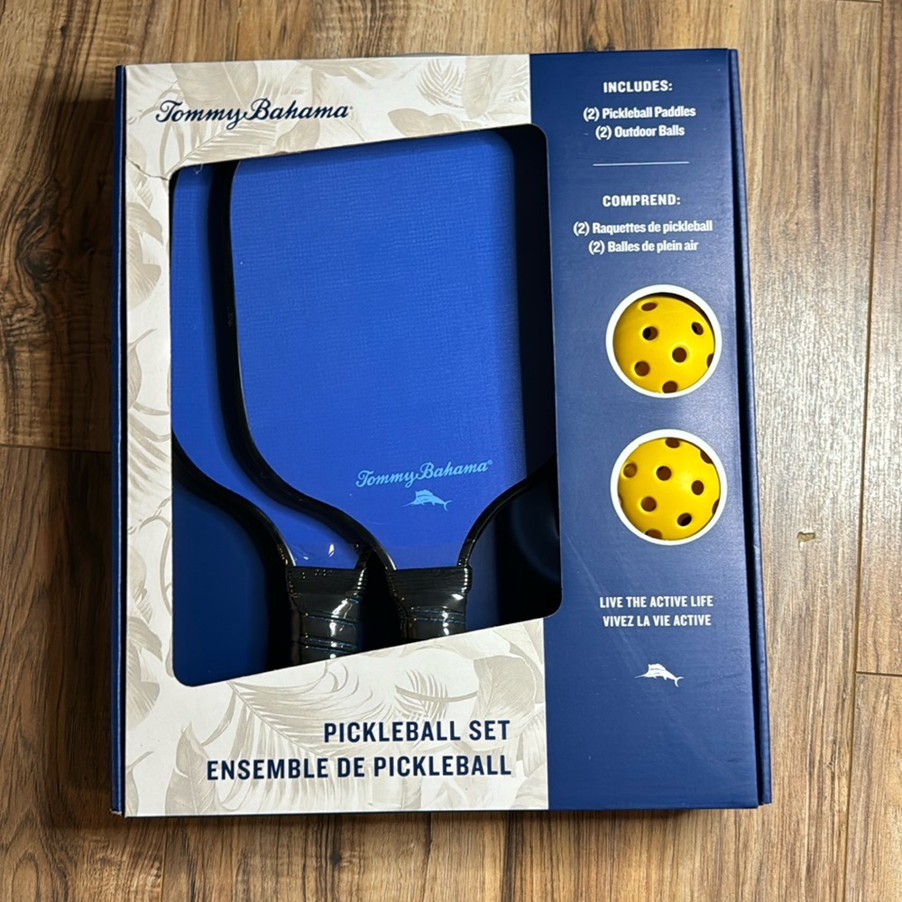 Tommy bahama pickleball set 2 paddles 2 balls